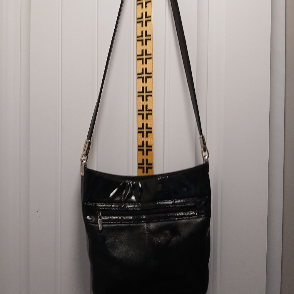 Laura Scott black shoulder bag